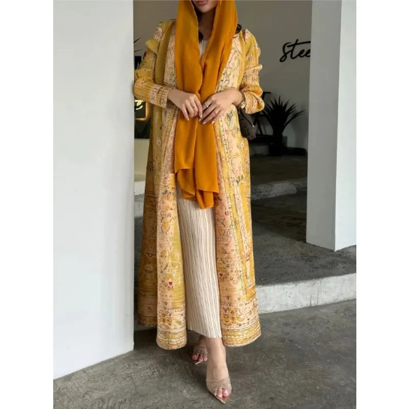 Robe-cardigan plissée imprimée – élégance artistique (abaya)