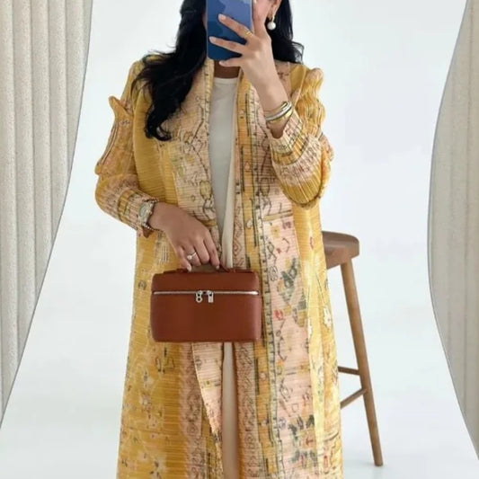 Robe-cardigan plissée imprimée – élégance artistique (abaya)