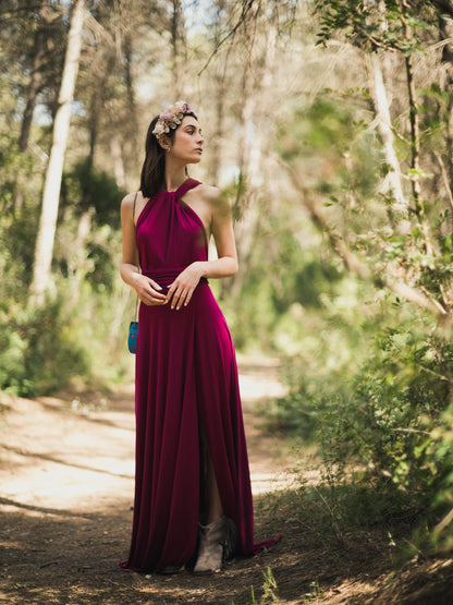 Robe longue multi-positions avec fente – élégance modulable