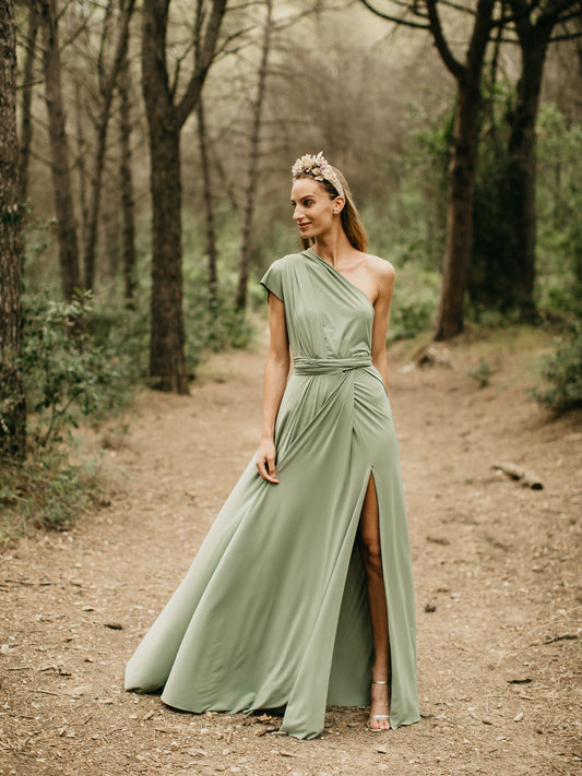 Robe longue multi-positions avec fente – élégance modulable