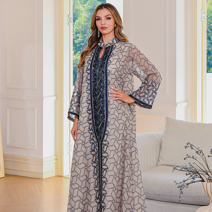 🌙 Robe longue élégante – Broderies raffinées & coupe fluide