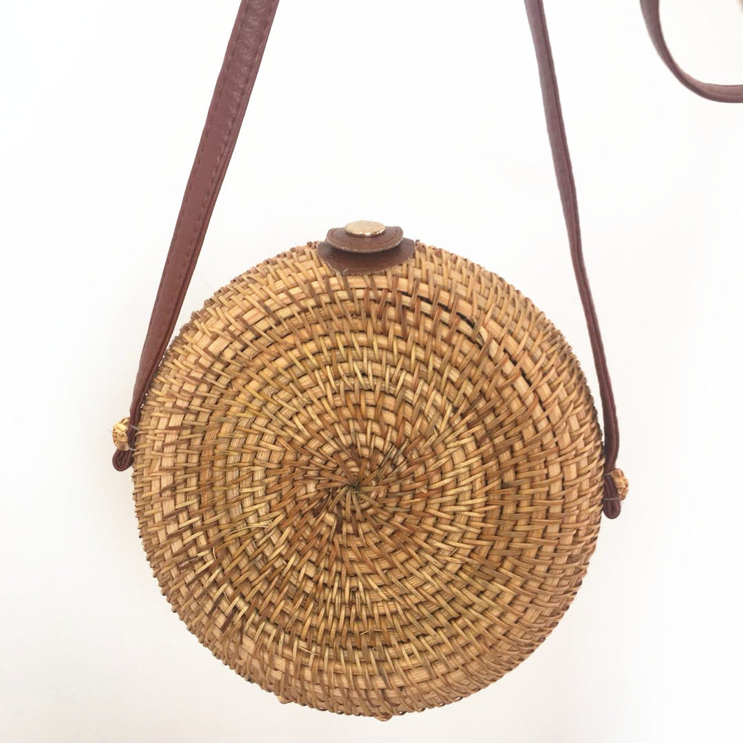 👜 Sac rond en rotin – Style bohème & esprit vacances