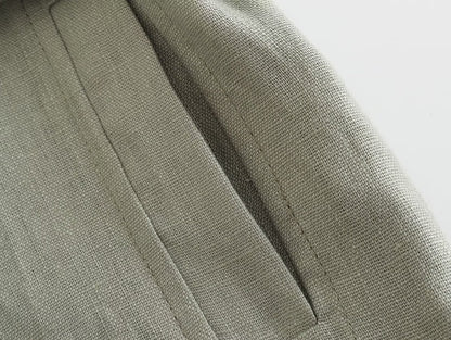 Ensemble femme en lin avec ceinture – style moderne et décontracté