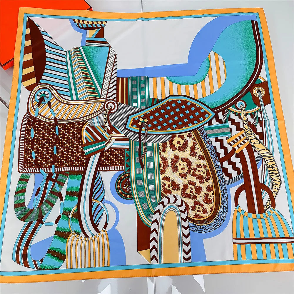 🧣 Foulard carré en soie twill – Motif équestre & finition luxe