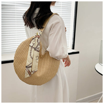 👜 Sac demi-lune en paille – Élégance naturelle & style estival