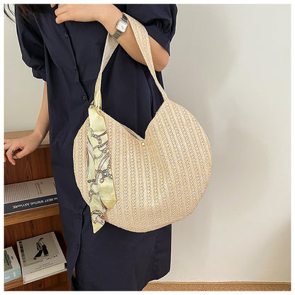 👜 Sac demi-lune en paille – Élégance naturelle & style estival