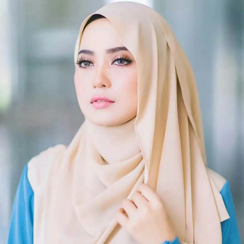 🧕 Foulard / hijab en mousseline perlée – Léger & élégant