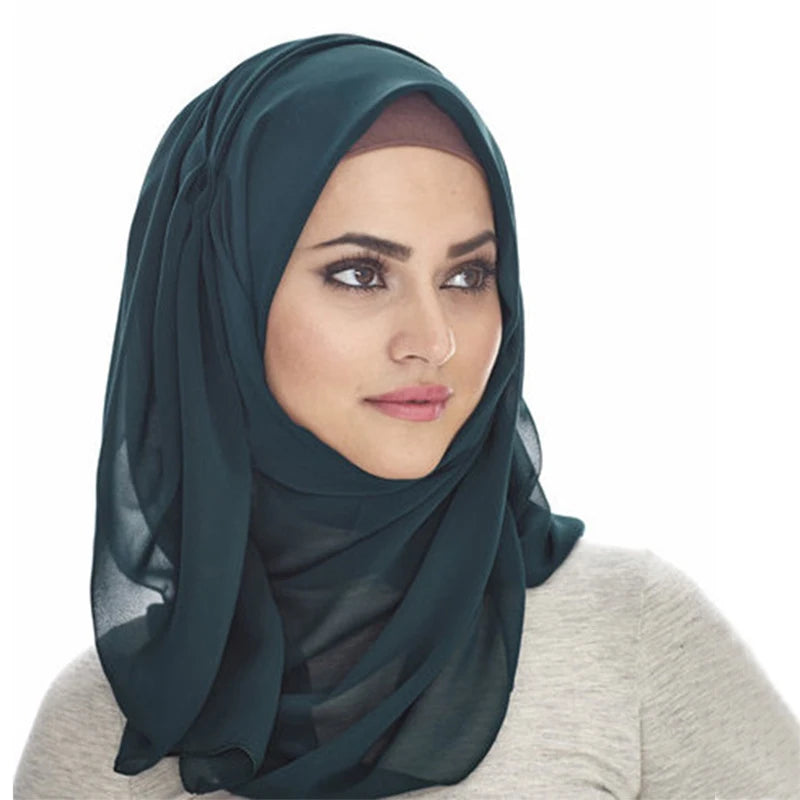🧕 Foulard / hijab en mousseline perlée – Léger & élégant