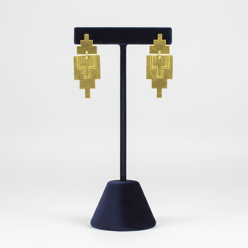 Pendientes KAVANAGH bañados en oro - Diseño con carácter-0
